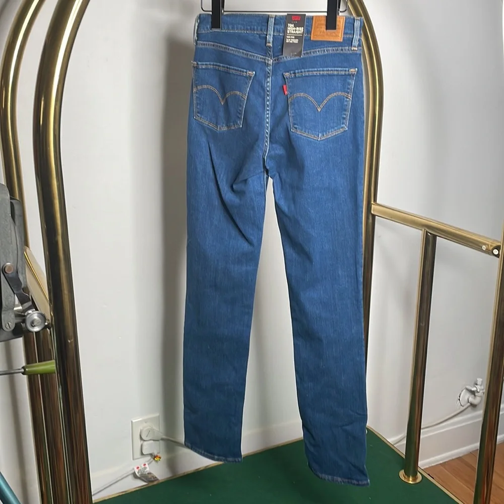 Levi’s | 724 High-rise Straight Leg Jeans 27x32 - Picture 7 of 12